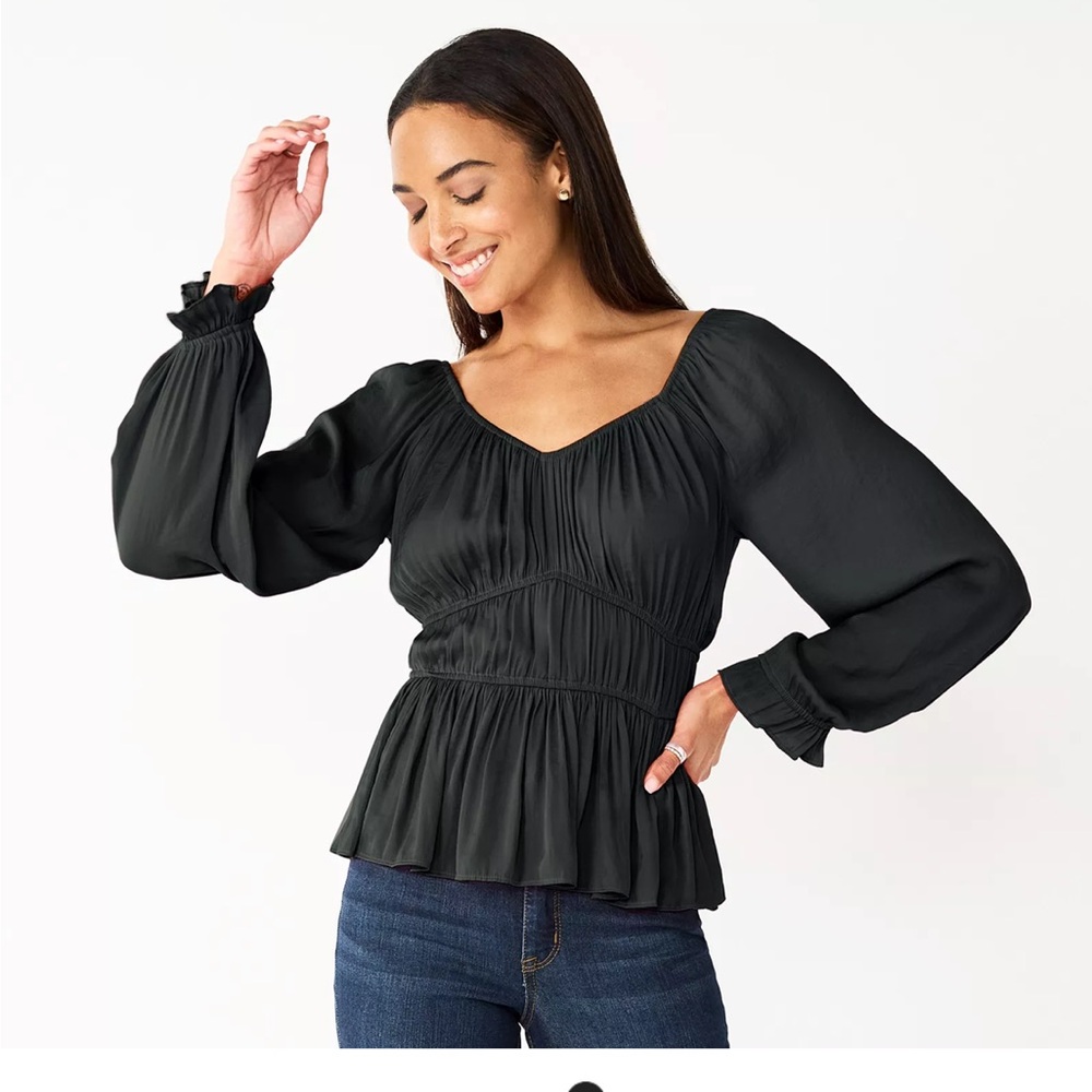 Nine West long sleeve peplum top